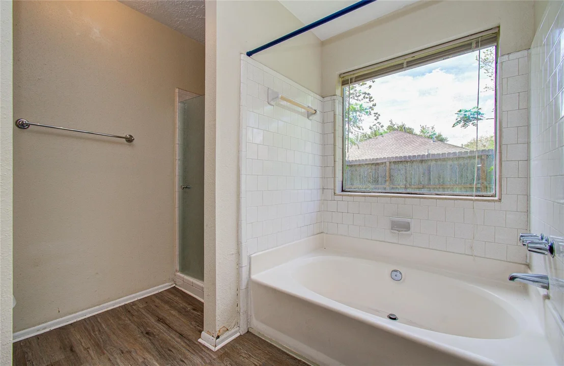 Photo of 4911 Tealgate Drive
