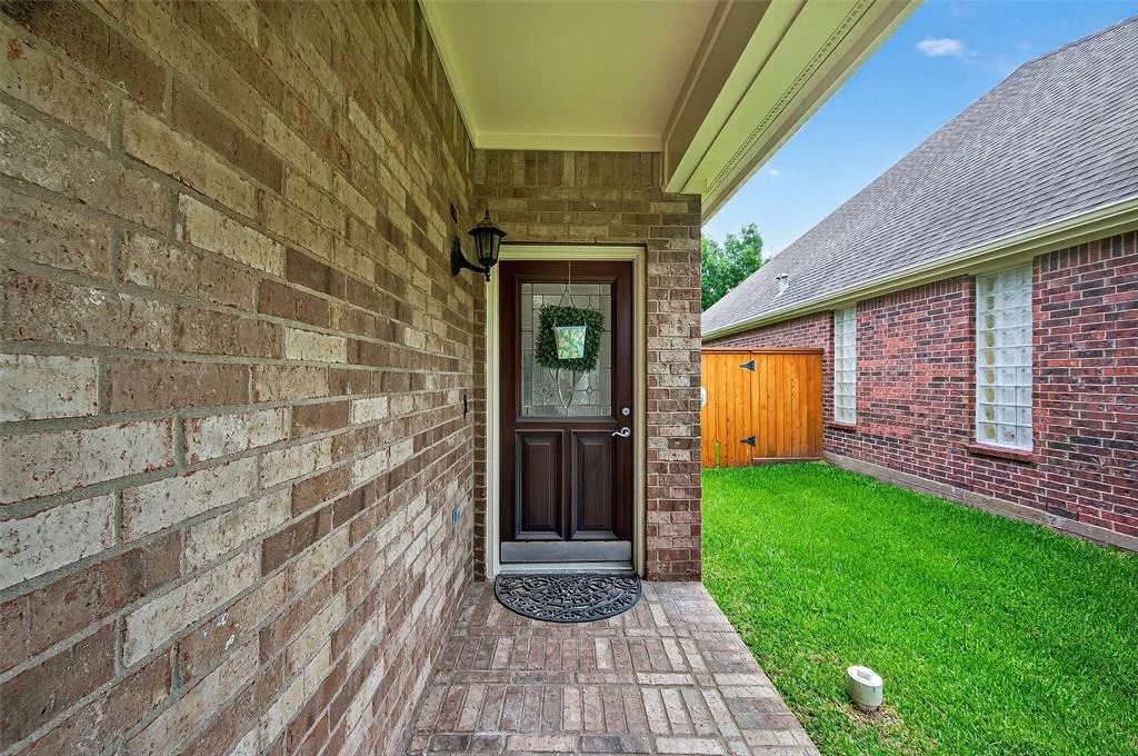 Photo of 5319 Juniper Terrace Lane