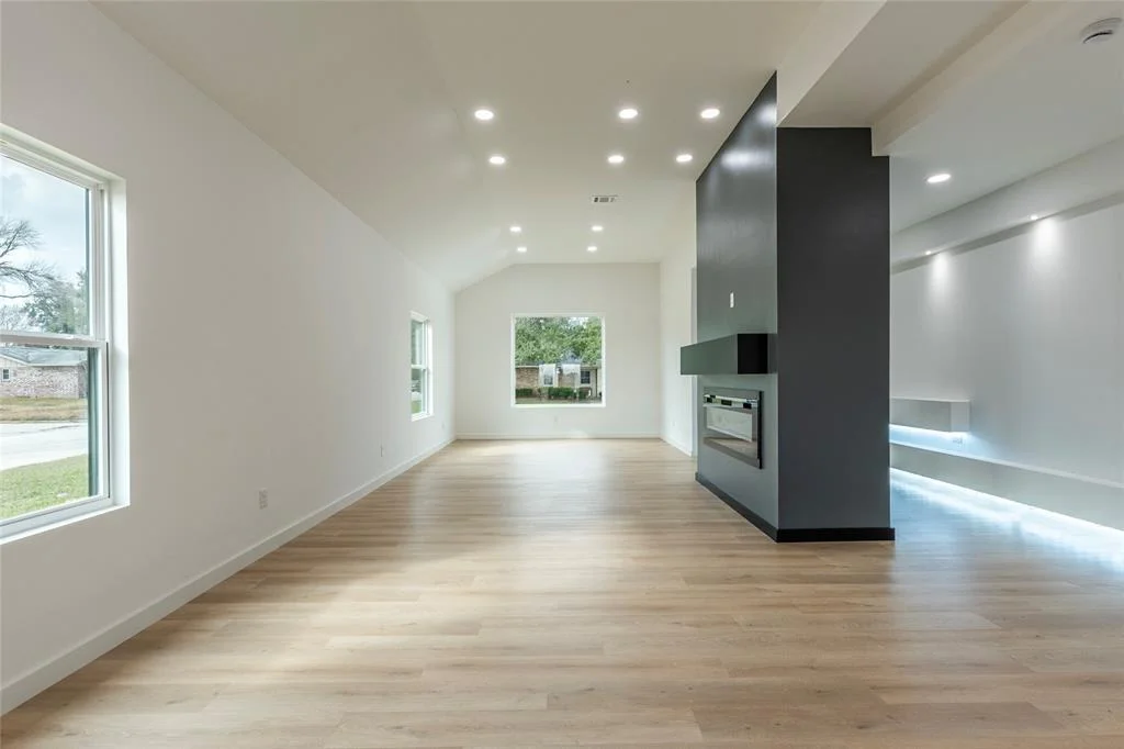 Photo of 1302 Sailfish Dr
