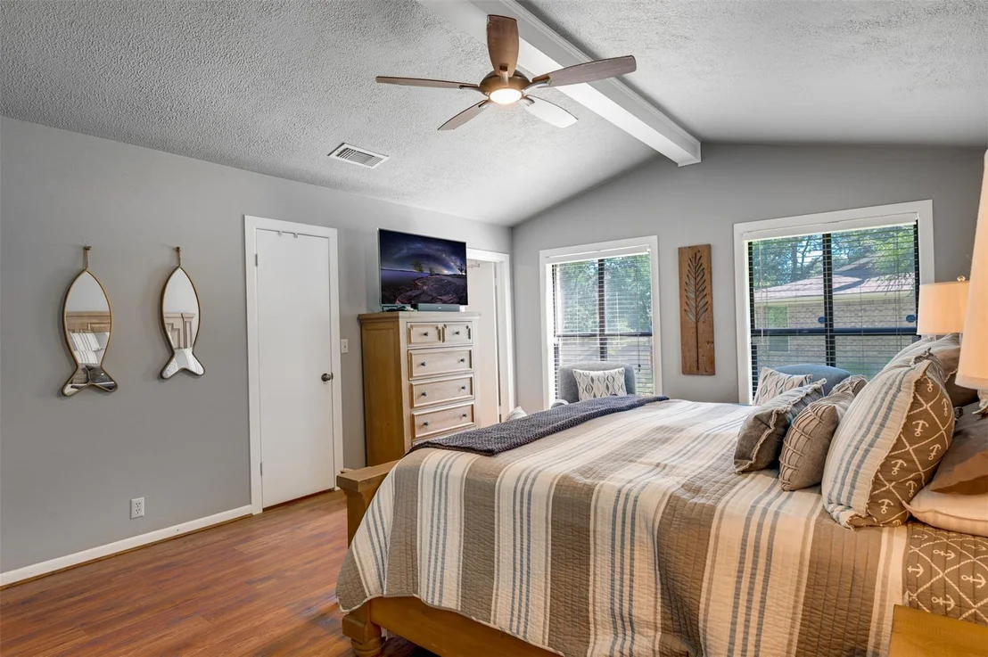 Photo of 536 Wildewood Drive