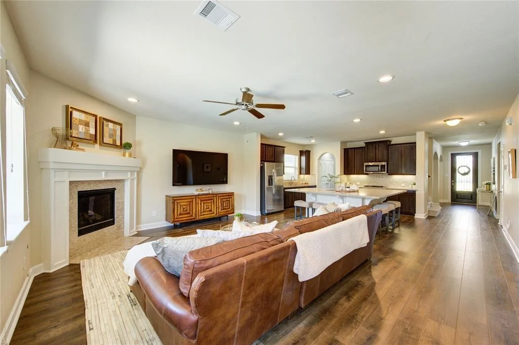 Photo of 7711 Trailing Oaks Drive