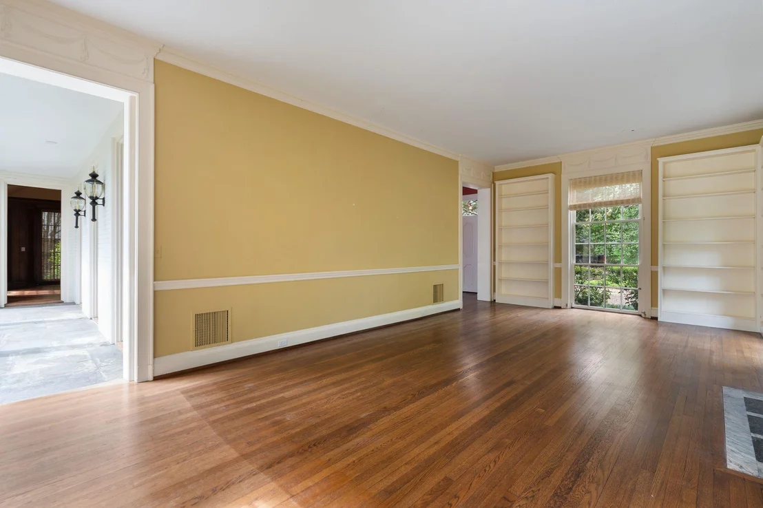 Photo of 1604 Kirby Drive