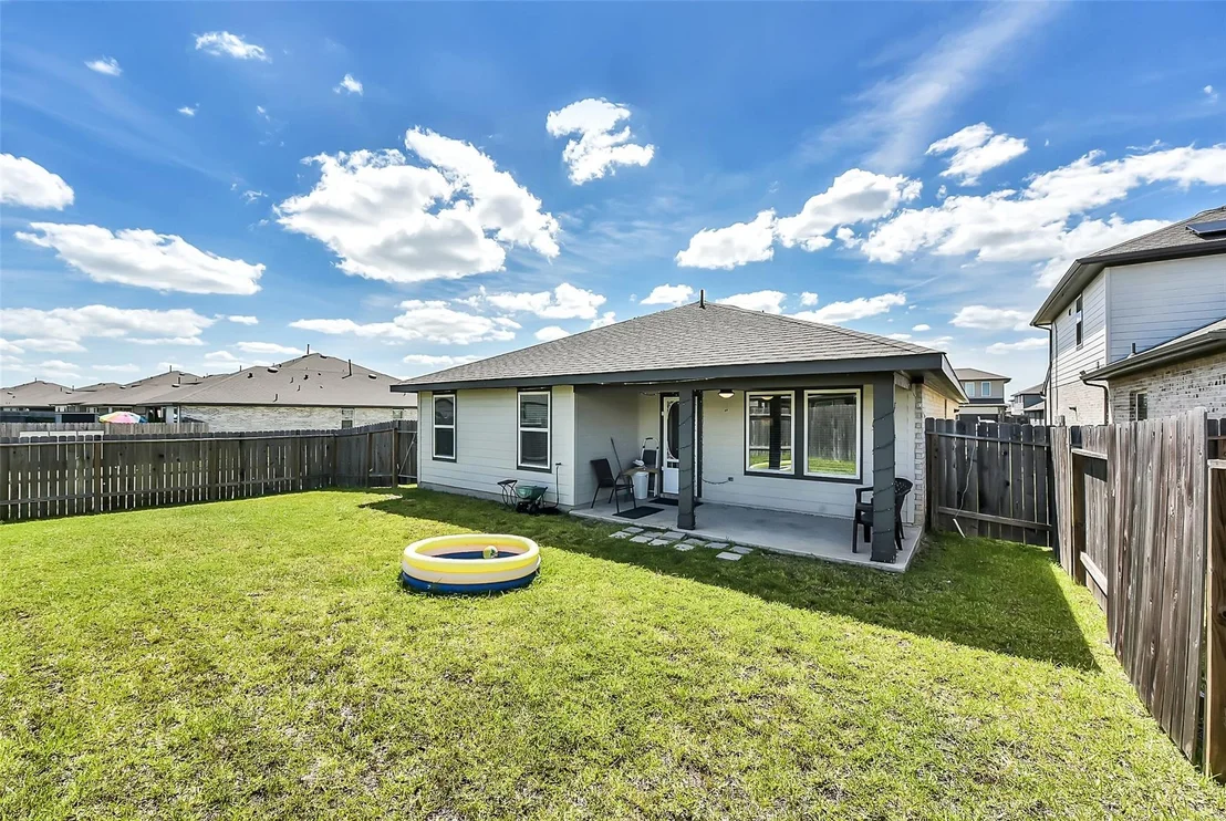 Photo of 7423 Ramsgate Cliff Lane