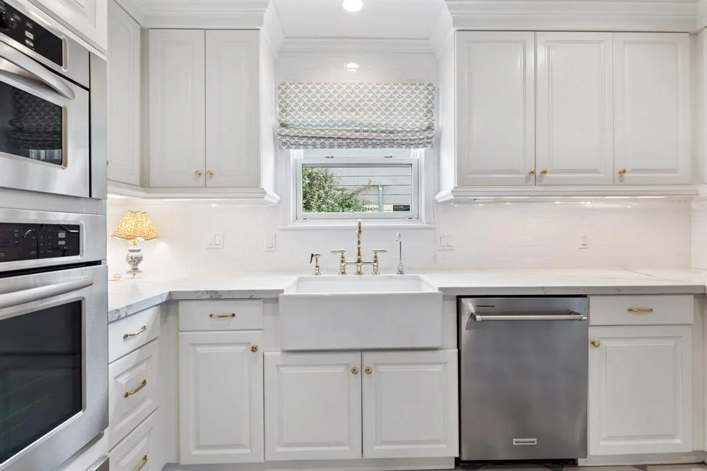 Photo of 7910 Meadowbriar Lane