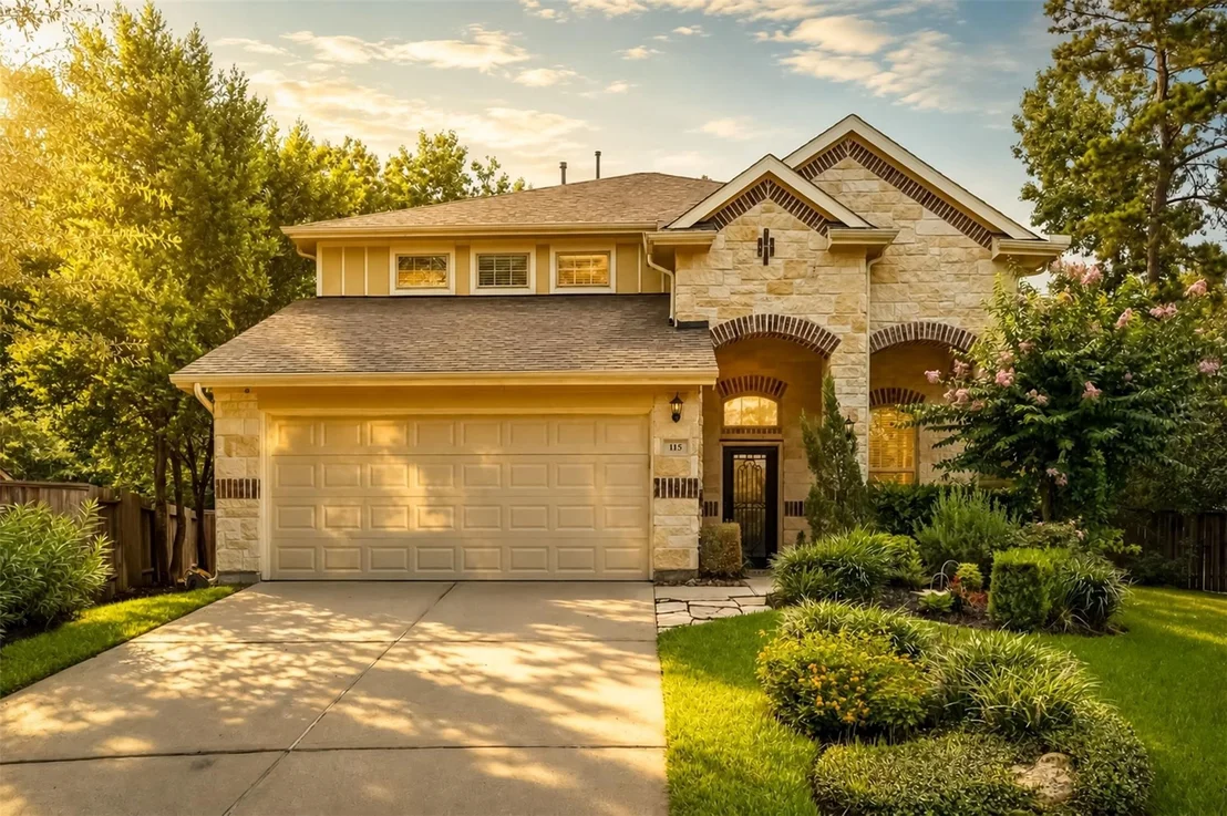 Photo of 115 Red Eagle Court