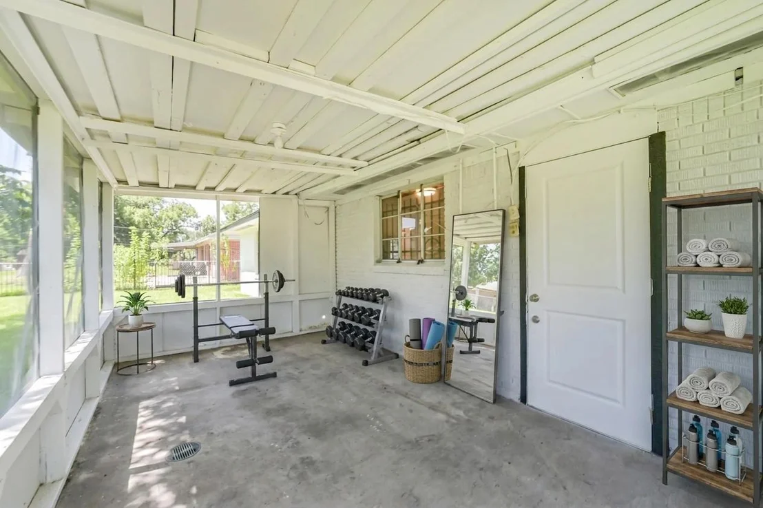 Photo of 10434 Rockaway Drive