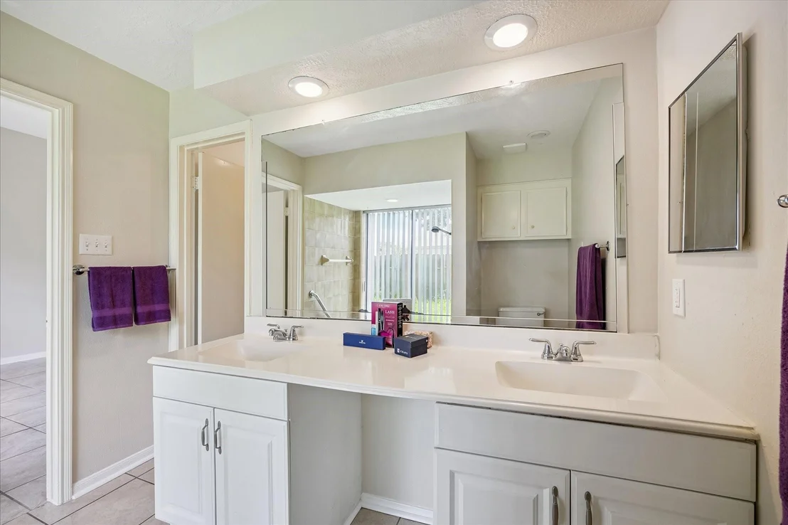 Photo of 8018 Cobblefield Lane