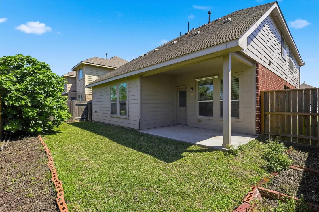 Photo of 8806 Willow Wind Lane