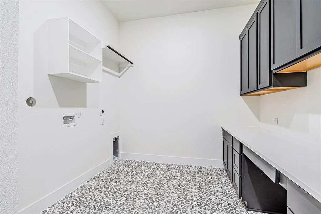 Photo of 205 Peninsula Point Drive