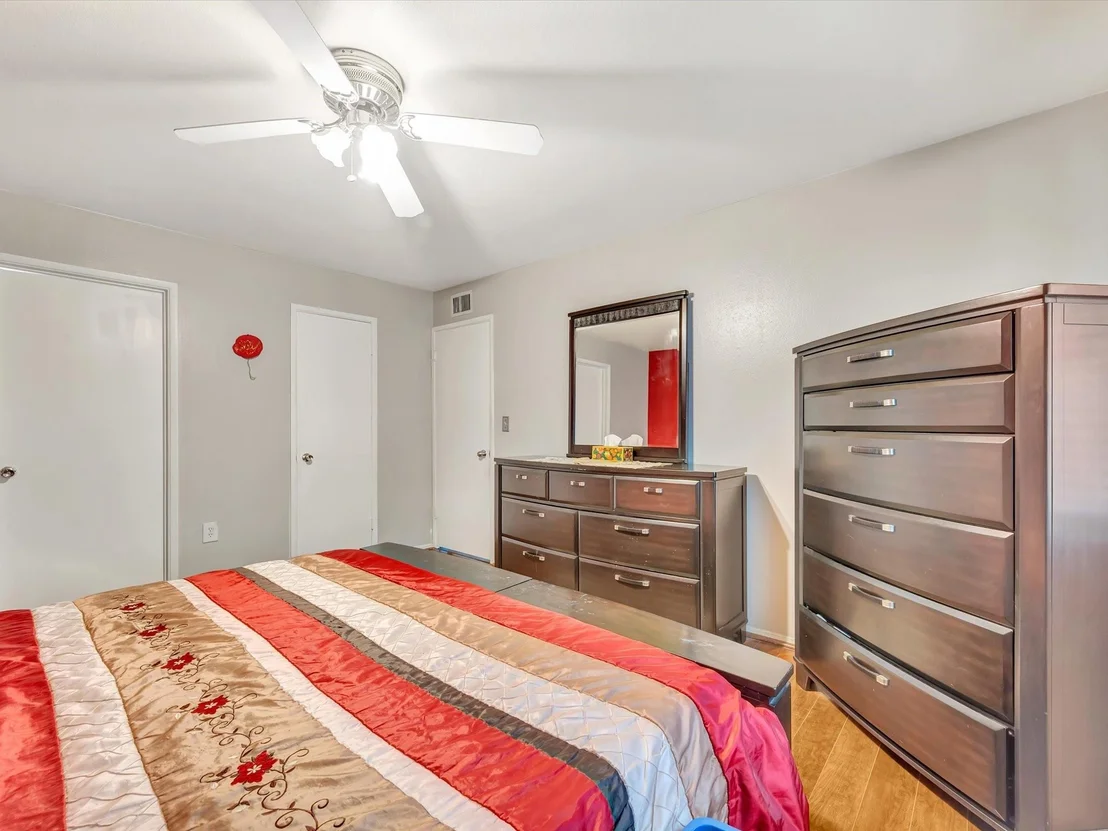 Photo of 1615 Redway Lane