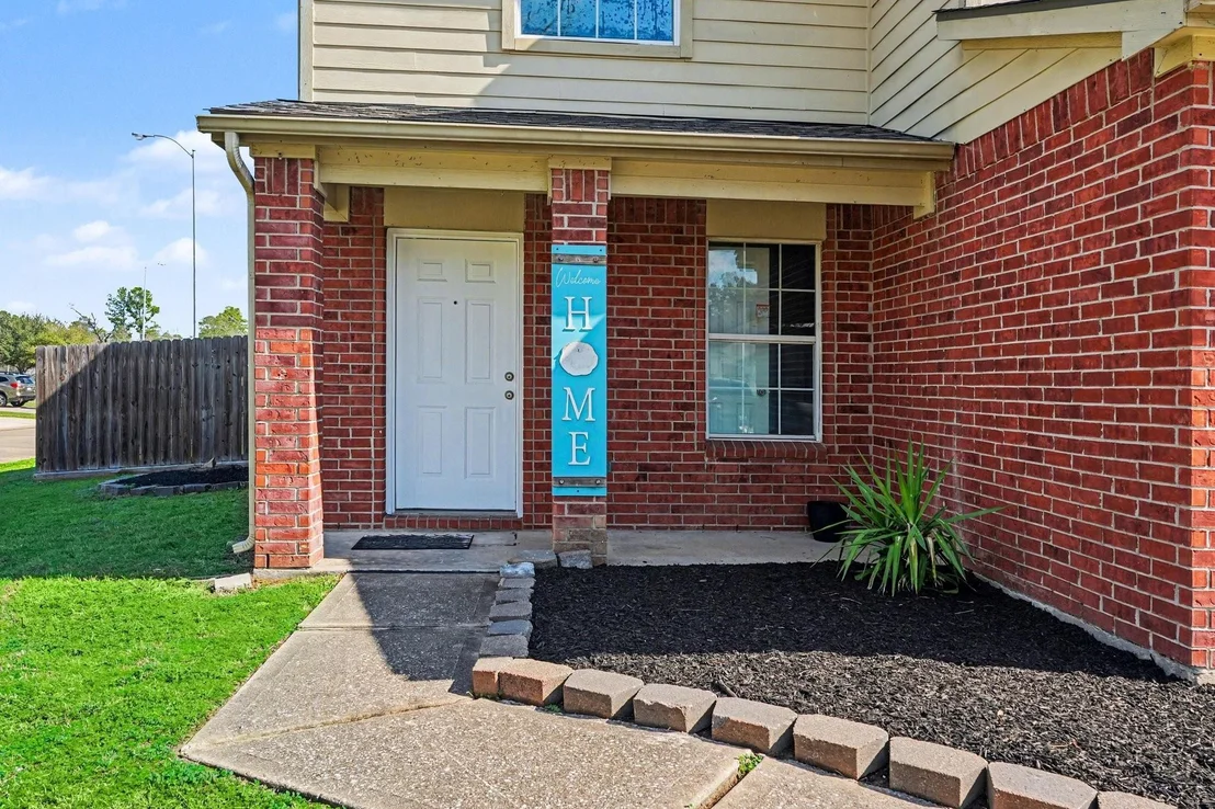 Photo of 22034 Willow Shade Lane
