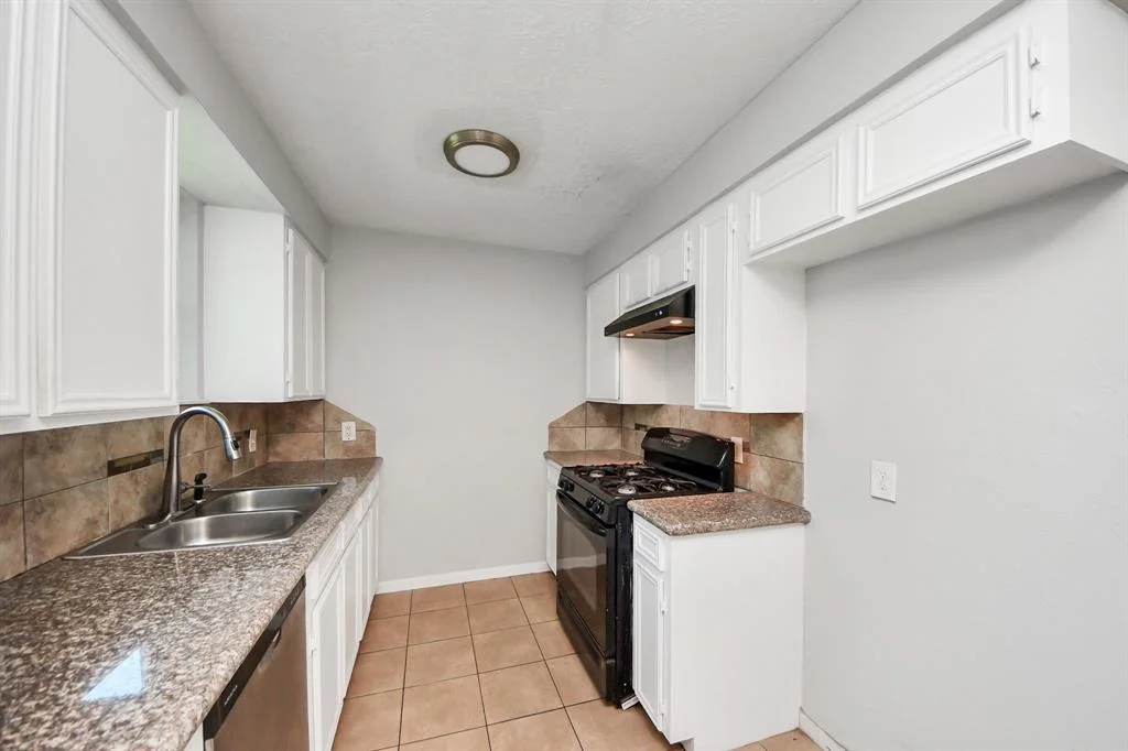Photo of 12610 Chiswick Road