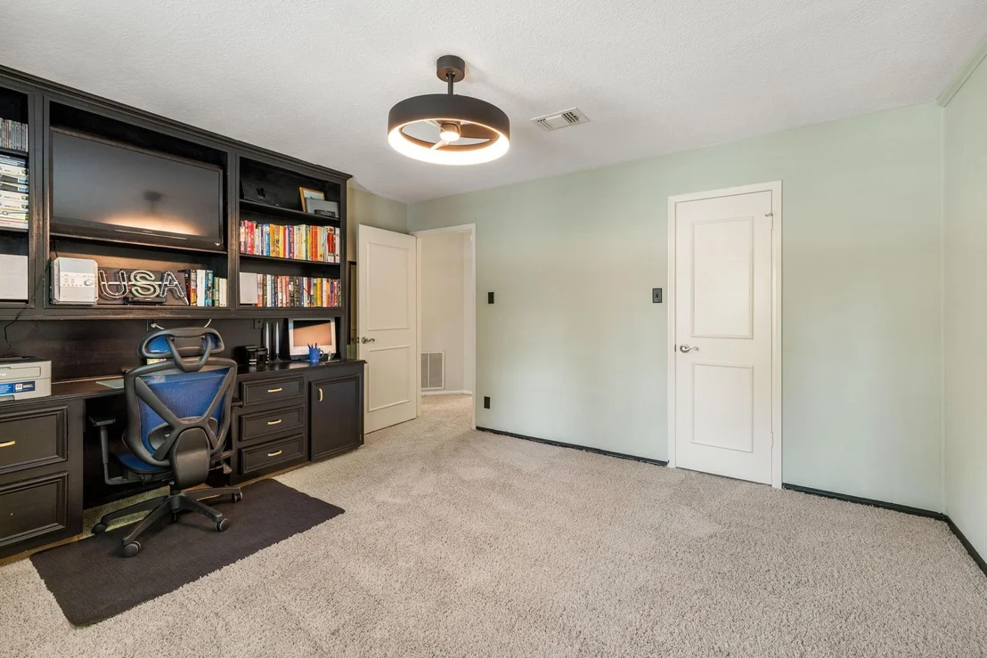 Photo of 6719 Ashmore Drive