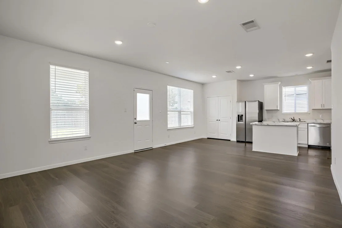 Photo of 21534 Austell Pond Drive