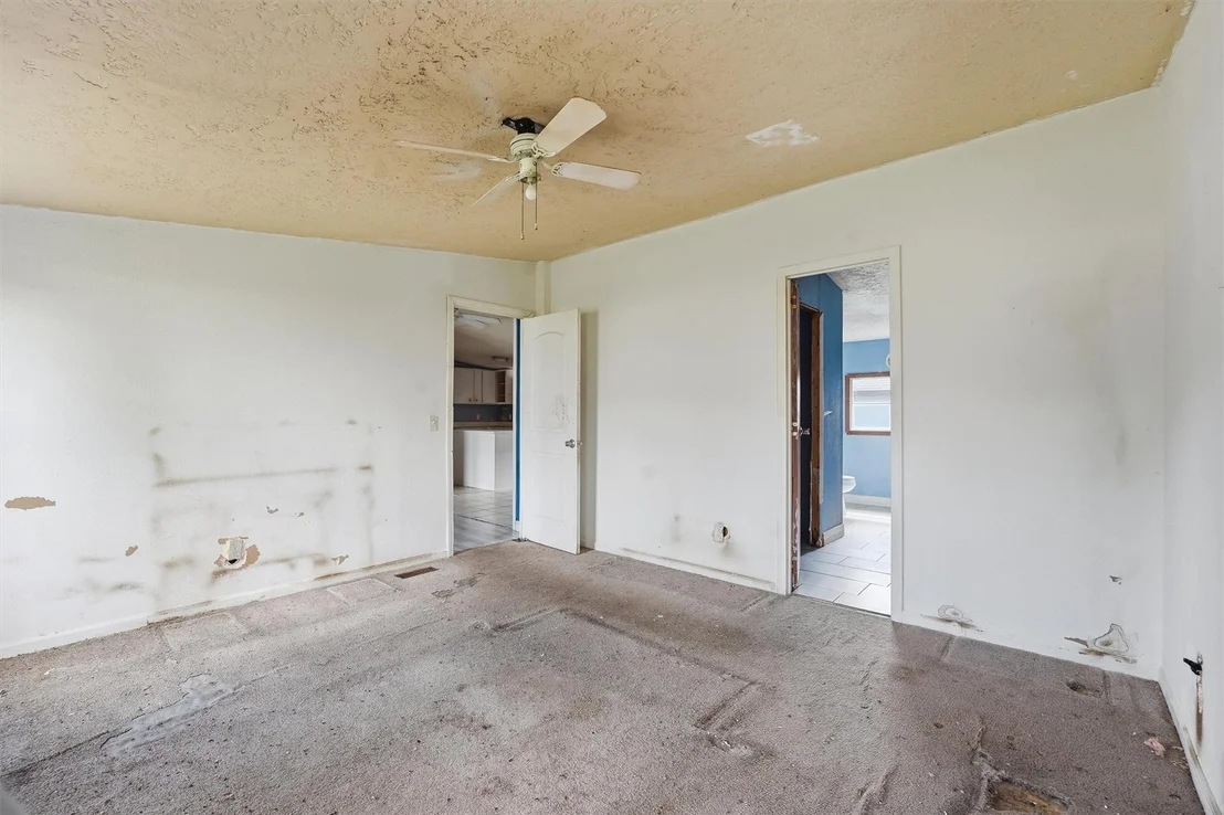 Photo of 16933 W Hammon
