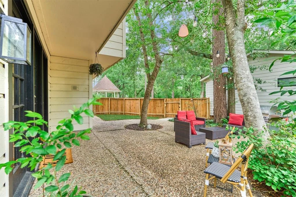Photo of 23814 Creekview Drive