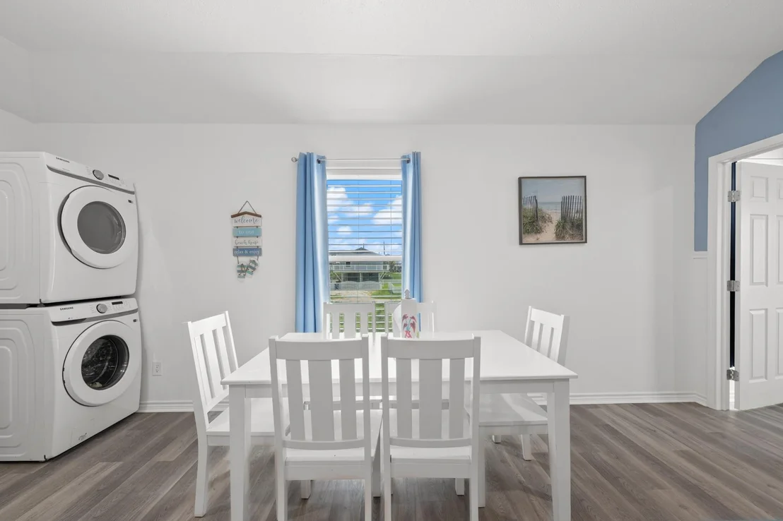 Photo of 818 Surf Drive