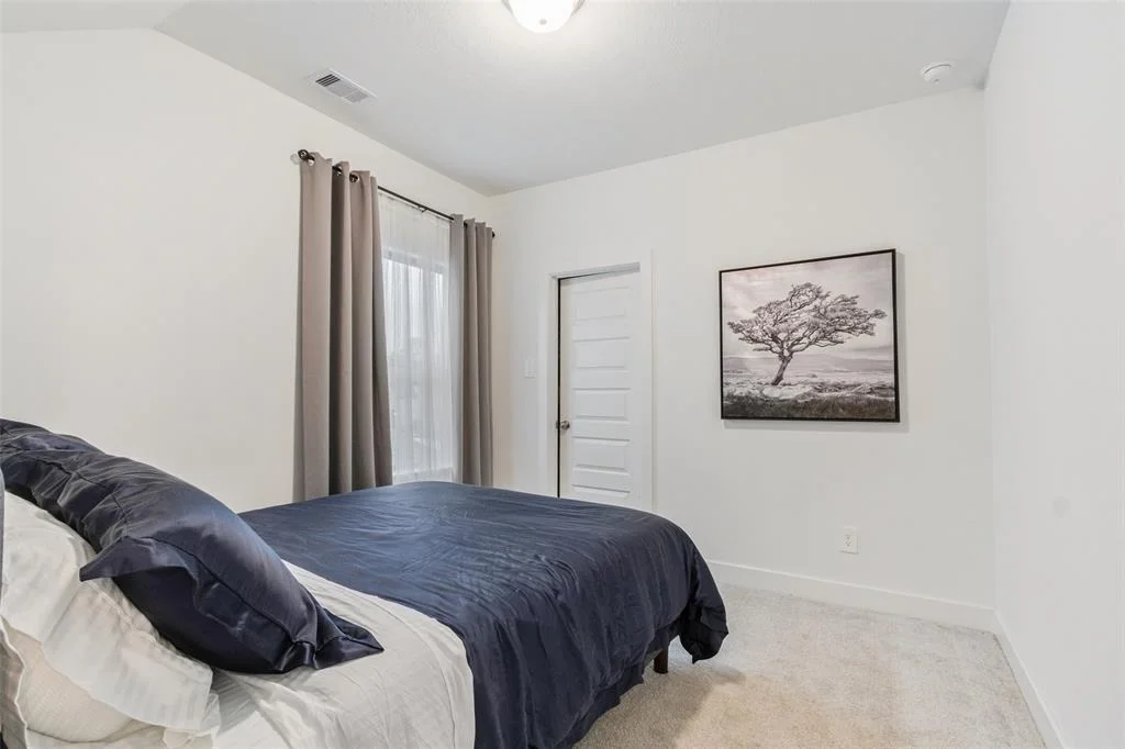 Photo of 156 Gray Pine Grove Way