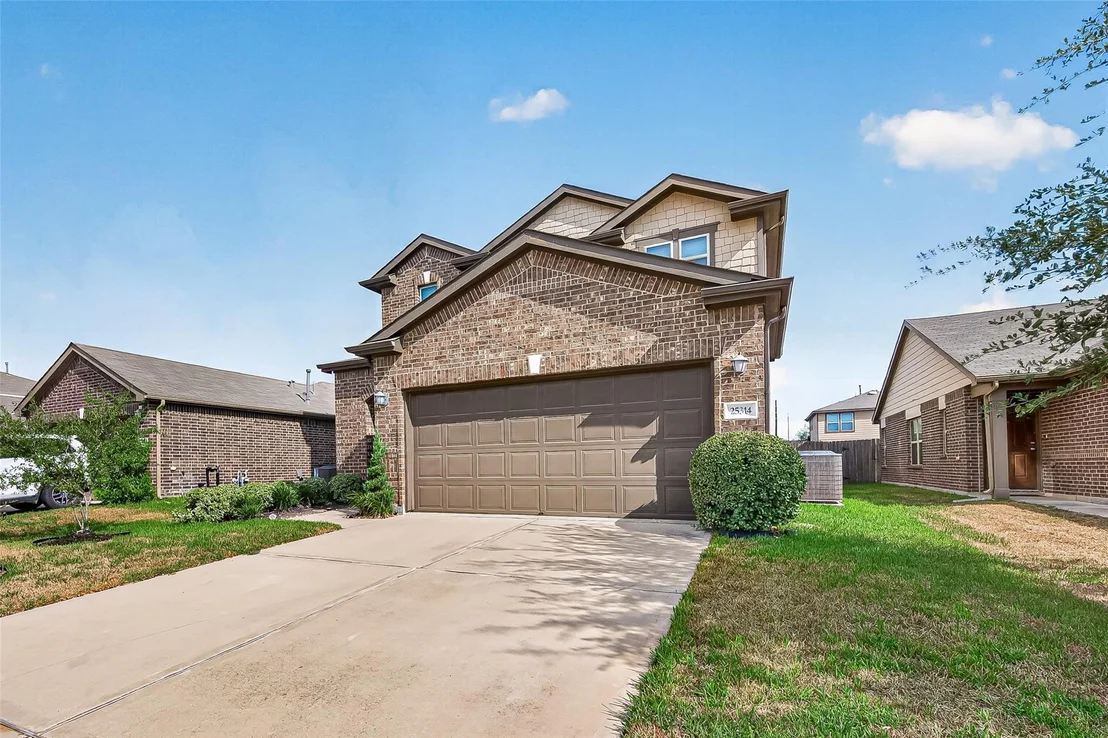 Photo of 25314 Queens Causeway Lane