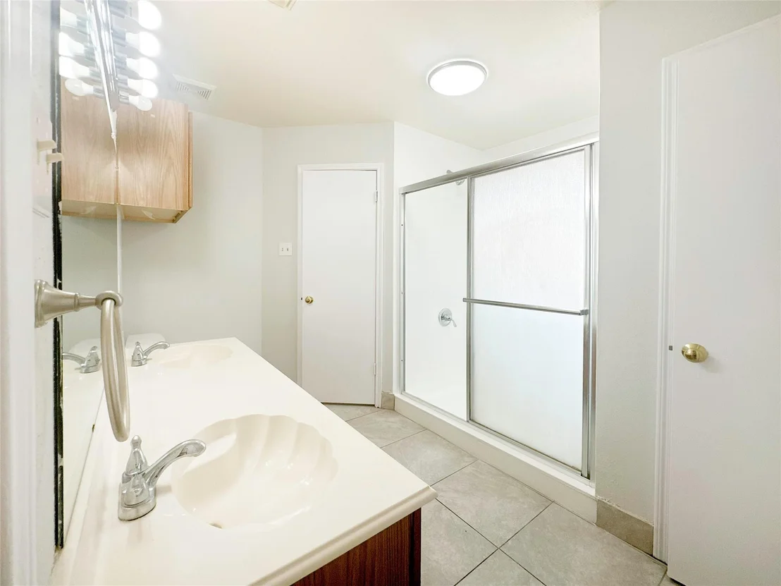 Photo of 7838 Yellow Pine Drive