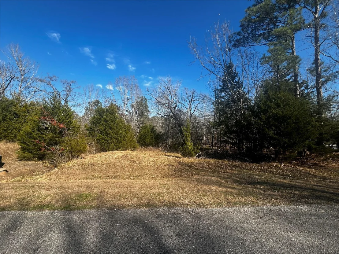 Photo of 731 N Forest Cove Loop