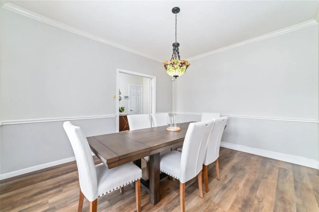 Photo of 6231 Oak Pass Drive