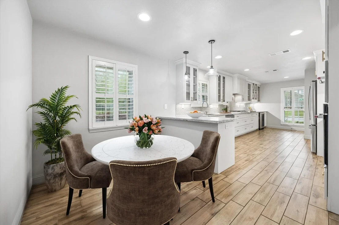 Photo of 10602 Del Monte Drive
