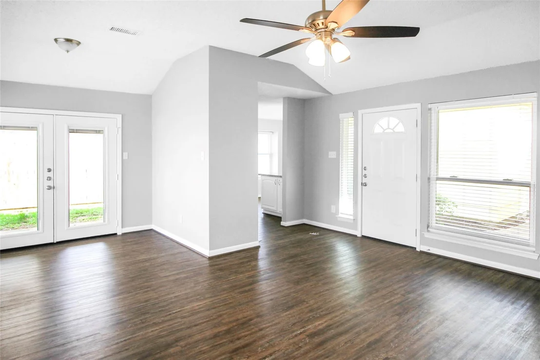 Photo of 1206 Park Lane