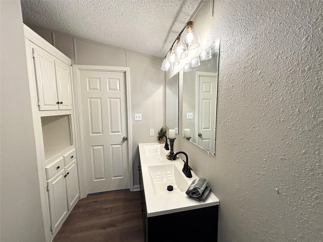 Photo of Unit 1 at 1046 Goodson Loop