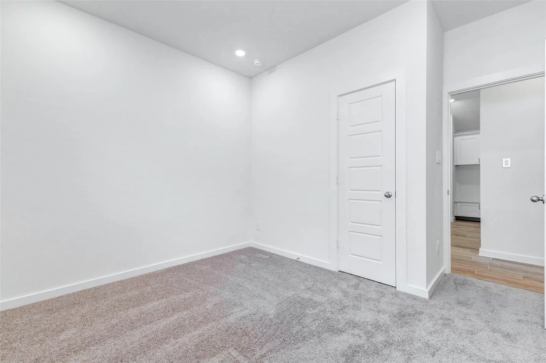 Photo of 6463 Escondido Drive