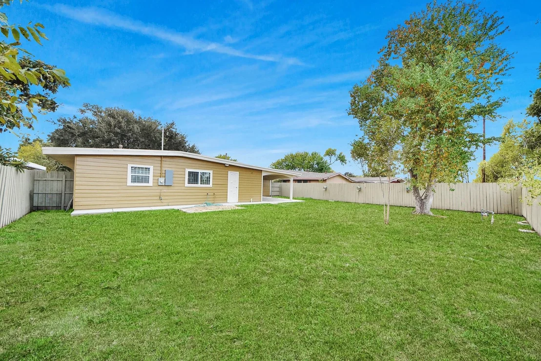 Photo of 5326 Heatherbrook Drive