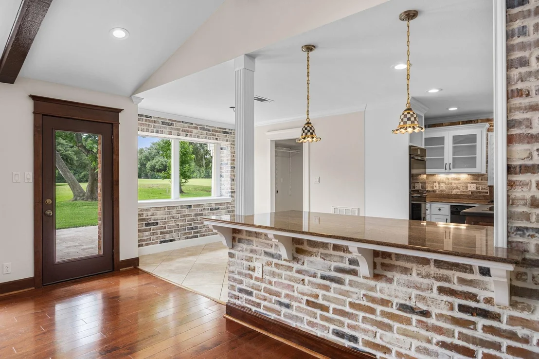 Photo of 6115 Bermuda Dunes Drive