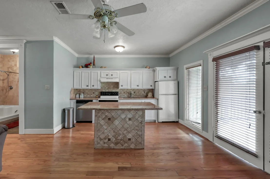 Photo of 276 Walker Loop