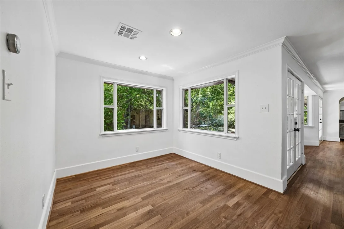 Photo of 41 Willowend Drive