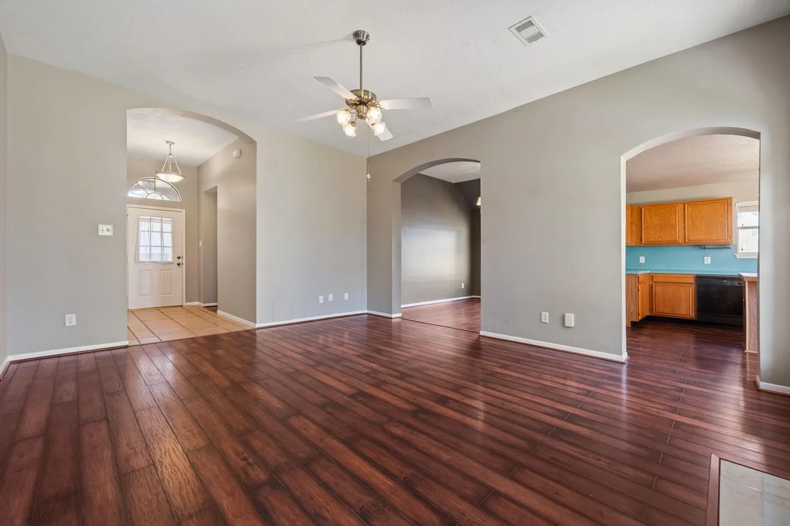 Photo of 18930 Dee Woods Drive