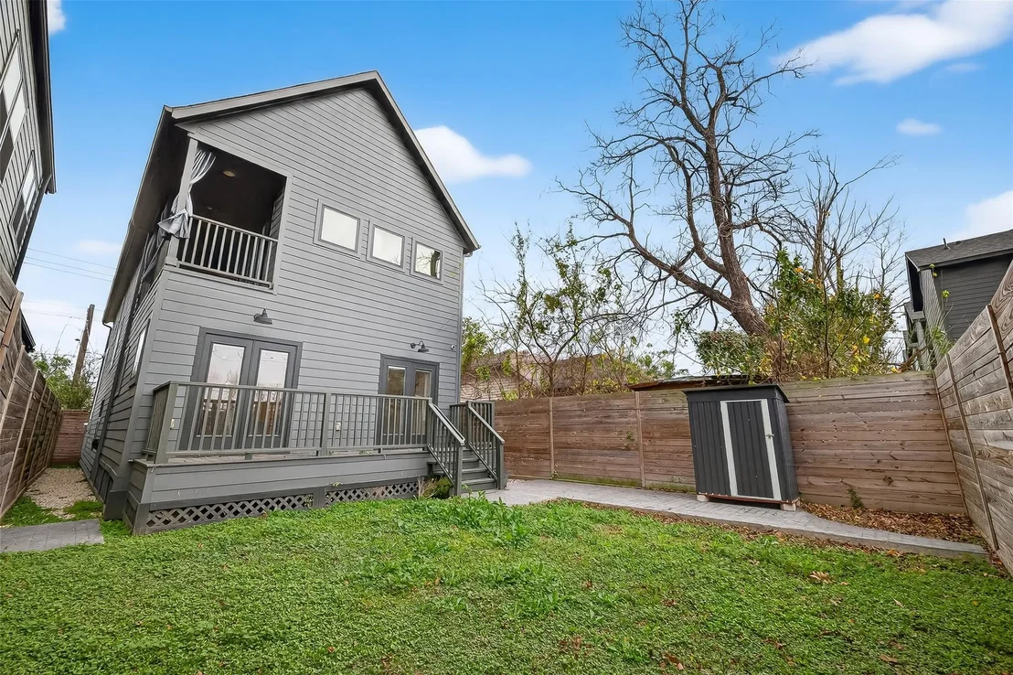 Photo of 3323 Cornell Street