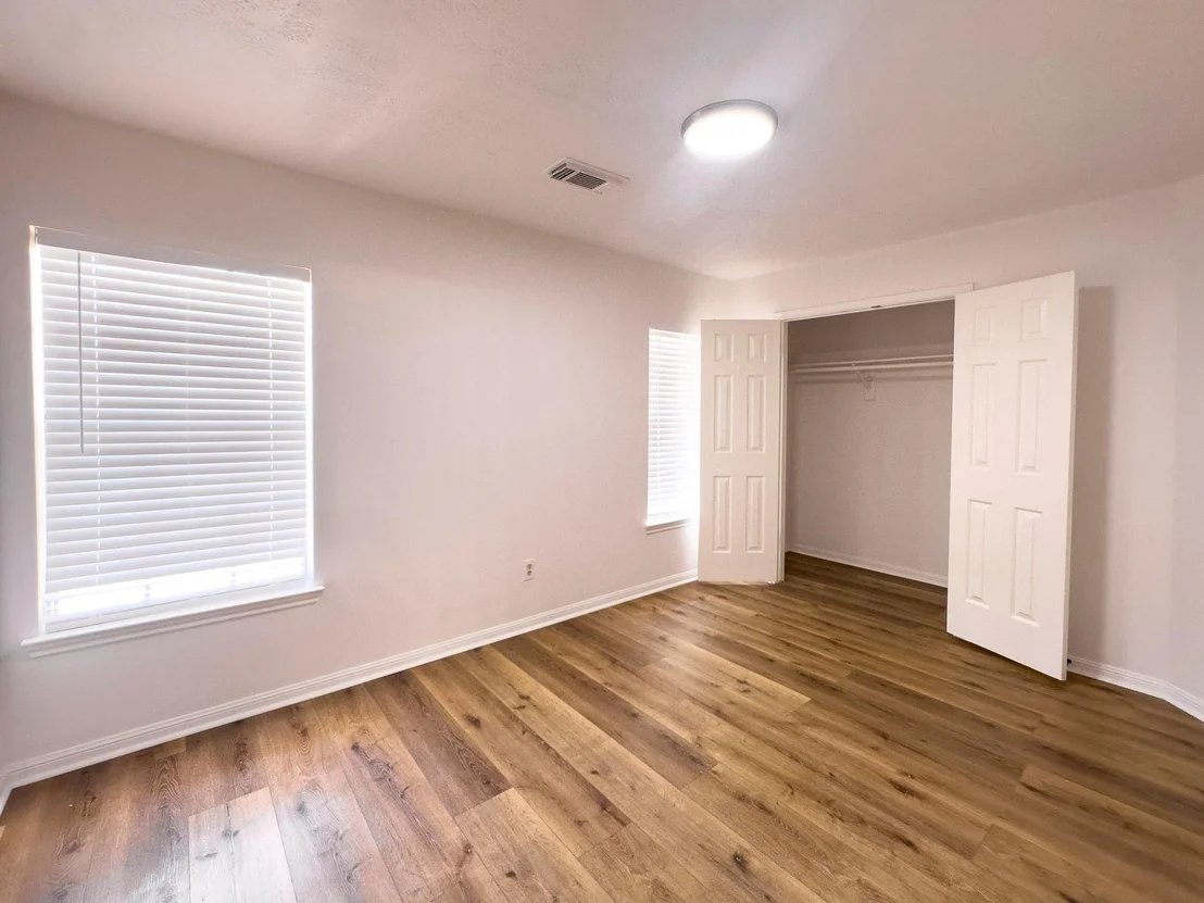 Photo of 16406 Ginger Run Way