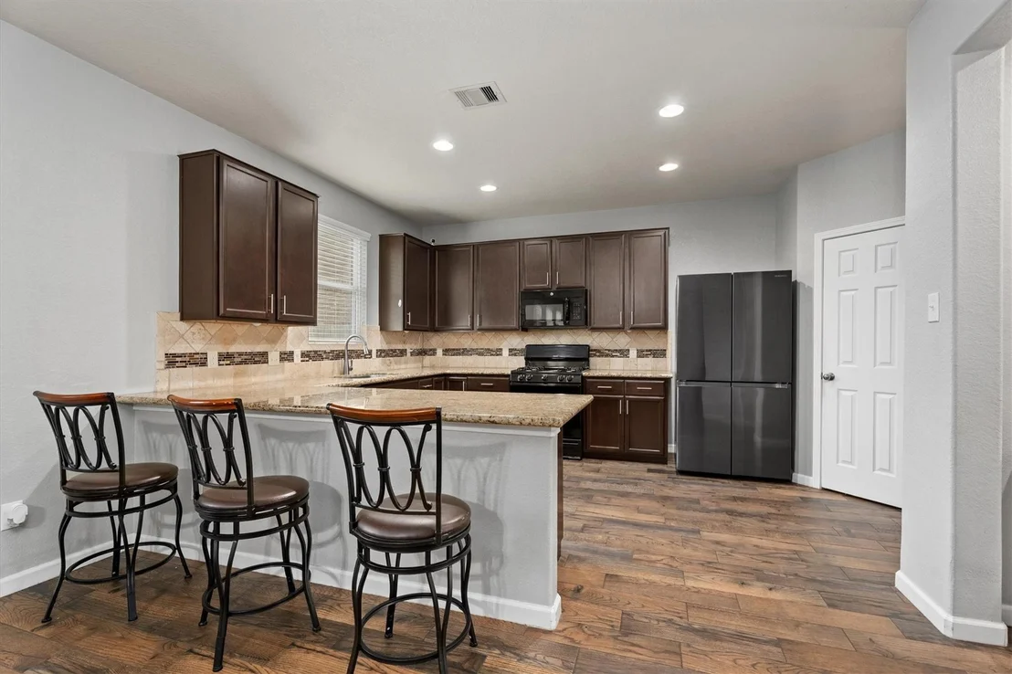 Photo of 2528 Magnolia Fair Way