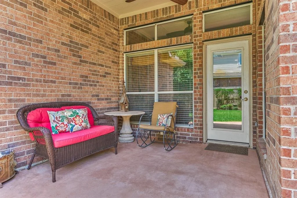 Photo of 25719 Northcrest Drive