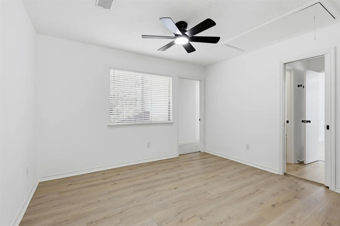 Photo of 12 Rosedale Brook Court