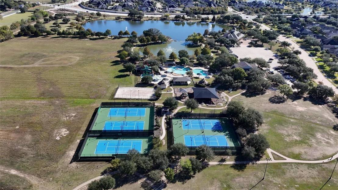 Photo of 2602 Walnut Crest Drive