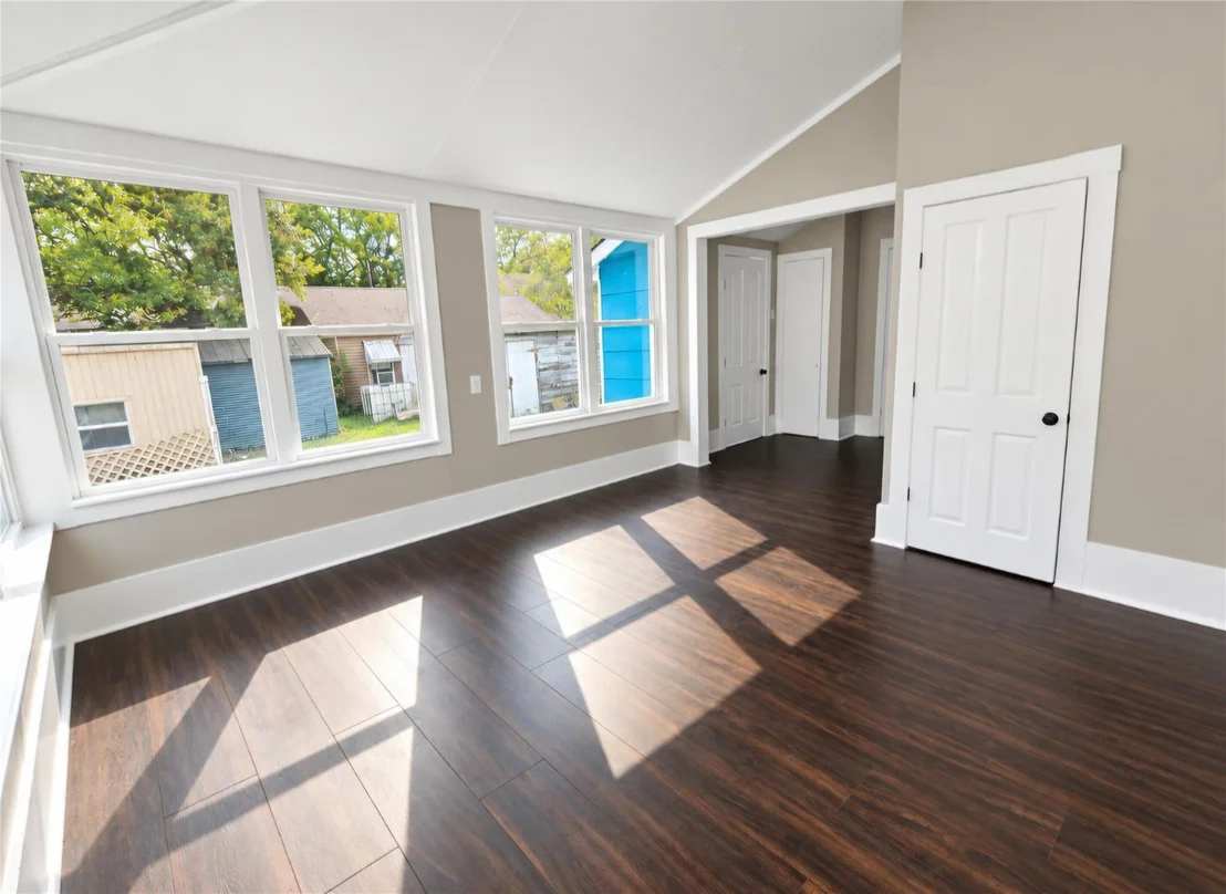 Photo of 501 E State Street