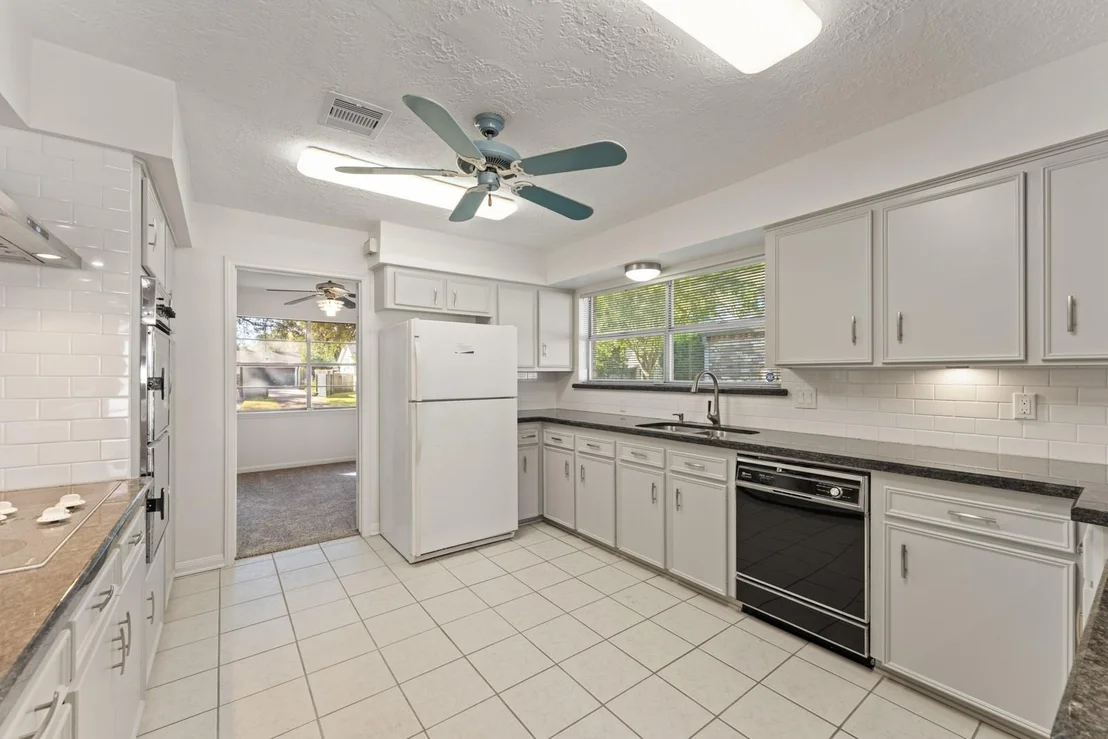 Photo of 10614 Lynbrook Drive