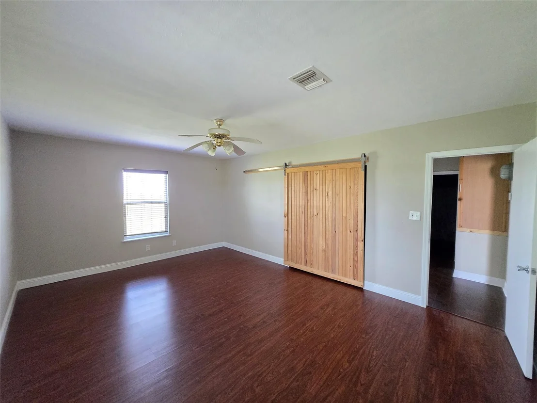 Photo of 205 Buckskin Drive