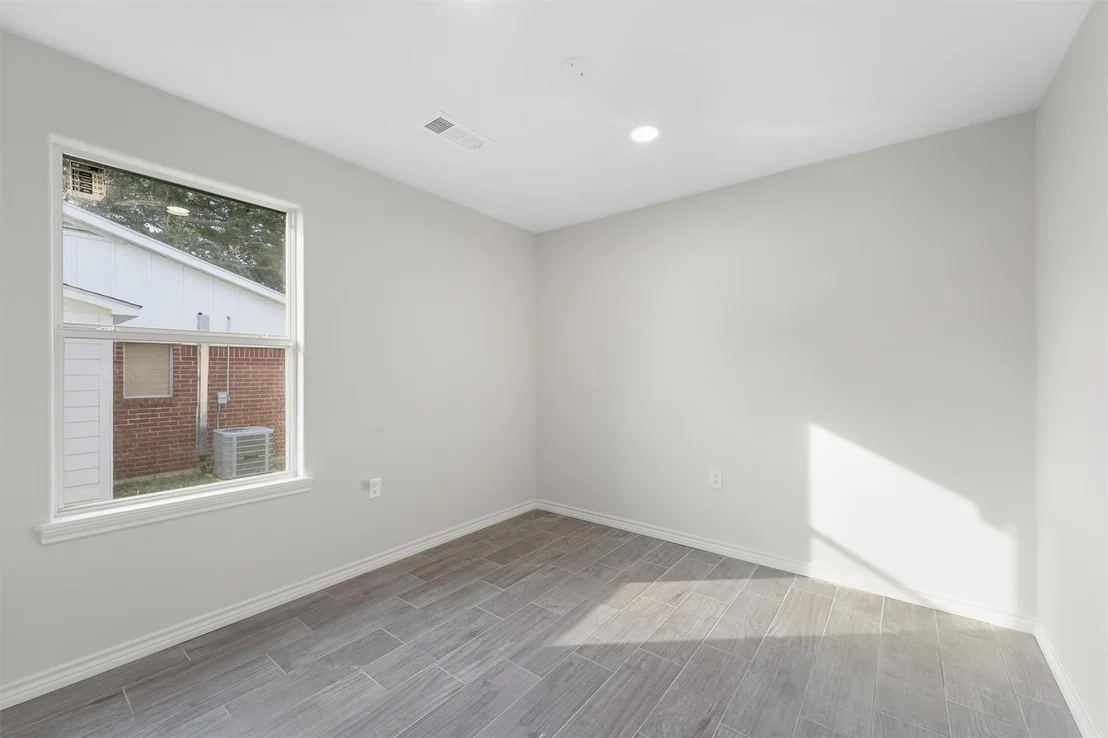 Photo of 108 Sunset Heights Avenue