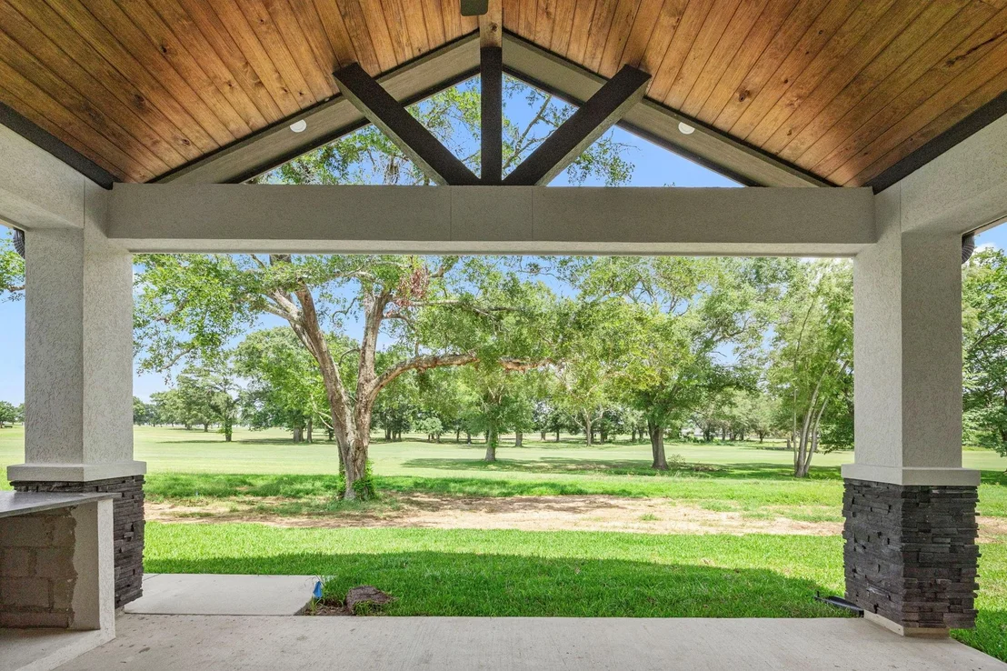 Photo of 210 Birdie Dr