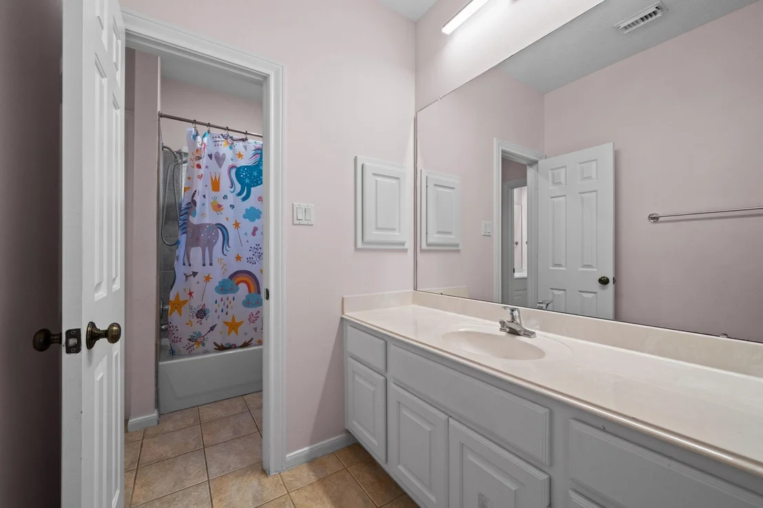 Photo of 3403 Crest Hill Lane