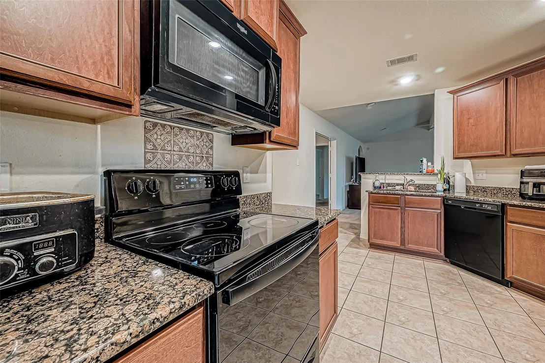 Photo of 9915 Garnet Grove Drive