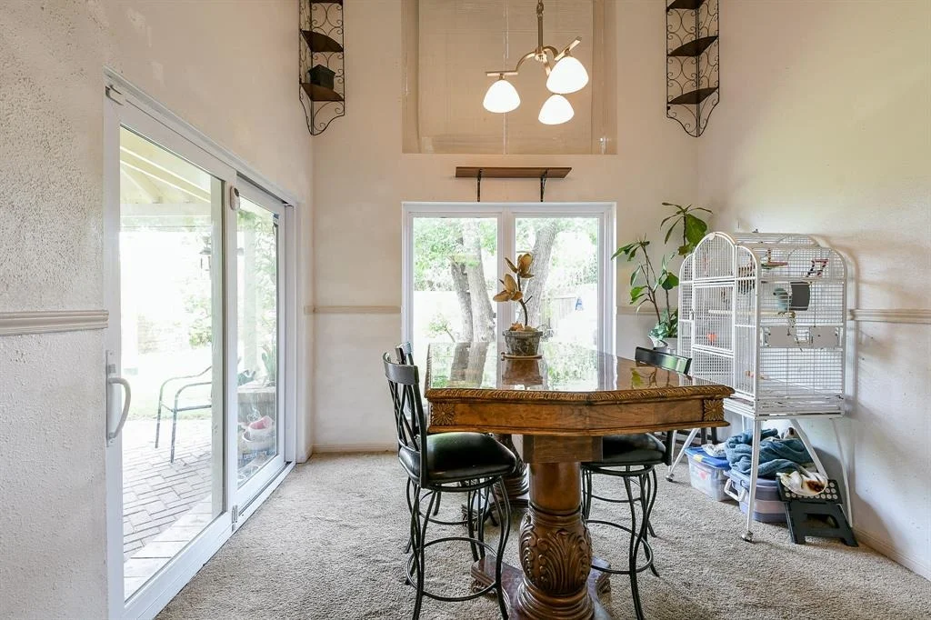 Photo of 17817 Crestline Road