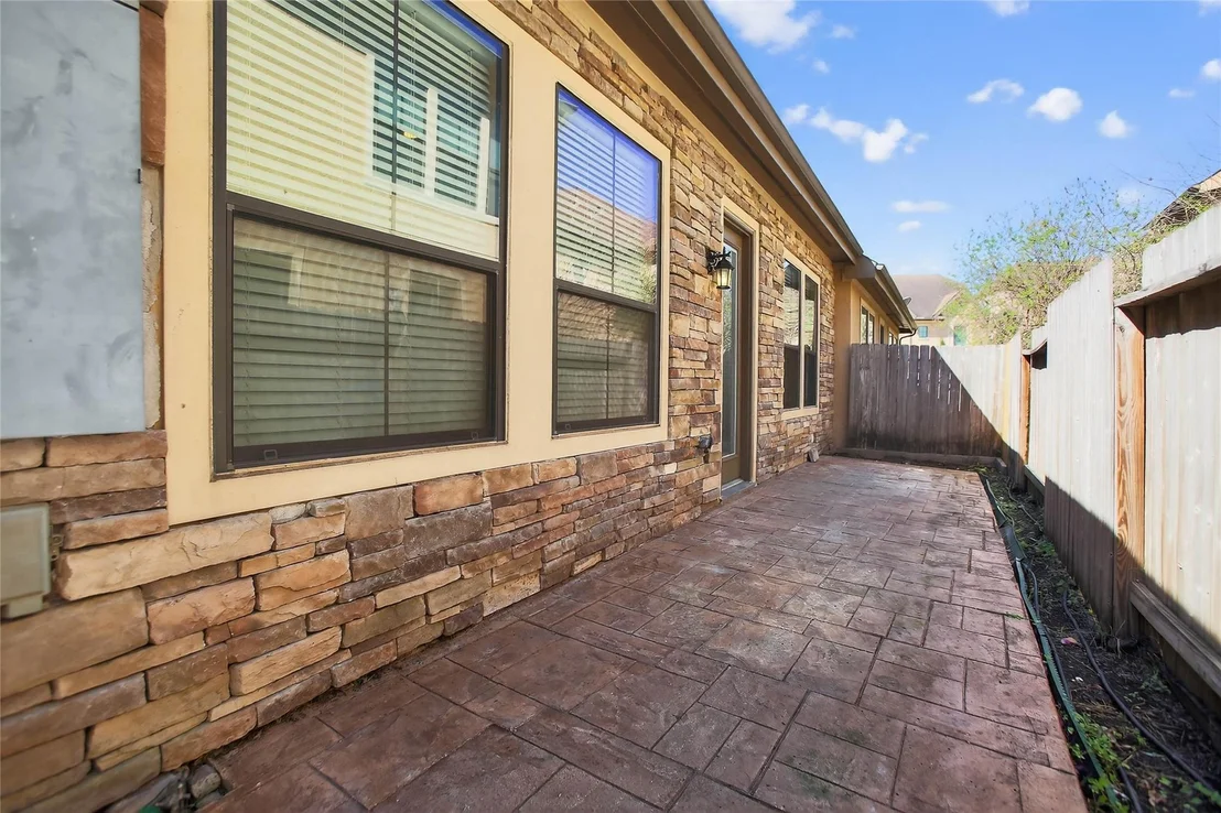 Photo of 11638 Royal Oaks View